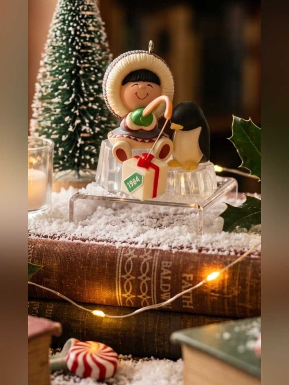 VINTAGE HALLMARK FROSTY and FRIENDS SERIES ORNAMENT
